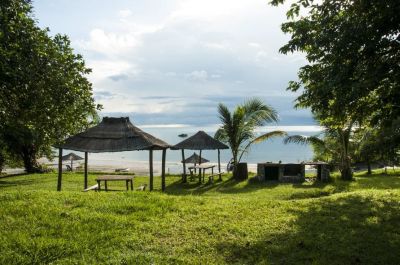 Der Malawisee bietet zahlreiche Erholungs- und Unterkunftsmöglichkeiten; Pixabay.com © juls26 (CC0 1.0)